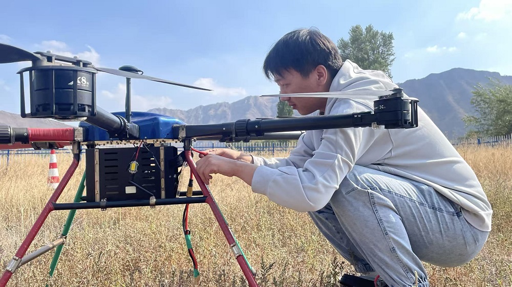 新疆无人机技术培训:保华润天航空引领专业飞手与应用技能新时代