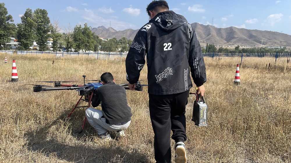 新疆保华润天航空无人机专业培训:零基础入学,手把手带你翱翔职业蓝海