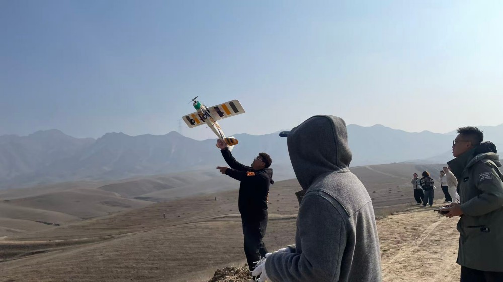 技能+证书双收获:保华润天新疆无人机培训超值套餐