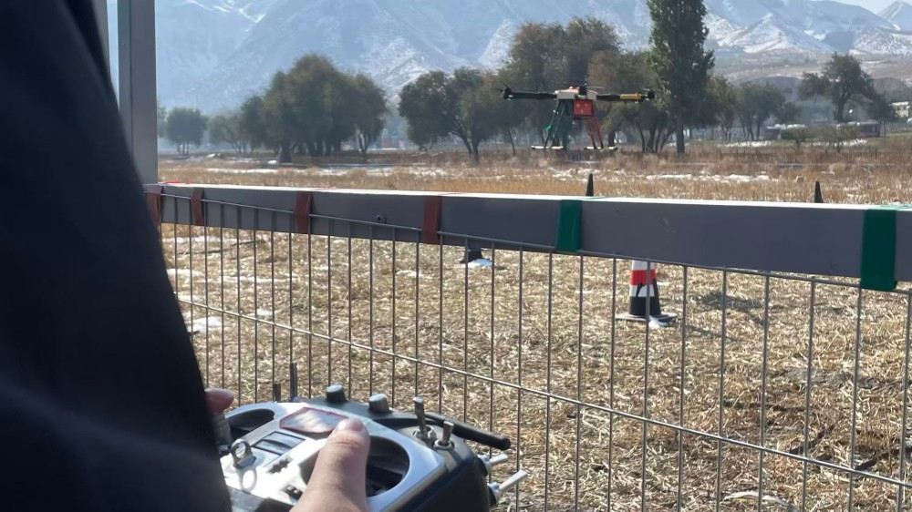 保华润天新疆CAAC培训:定制你的专属无人机飞行课程