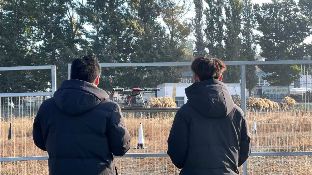 千名学员共同选择:保华润天,新疆无人机培训金招牌