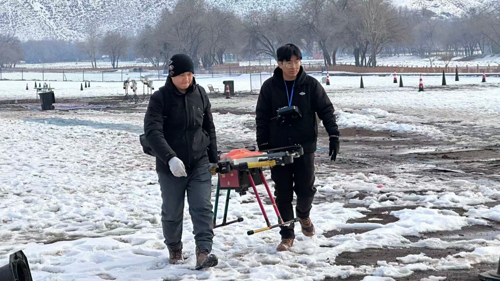 学无人机,考驾驶证,新疆无人机03考点保华润天全包办