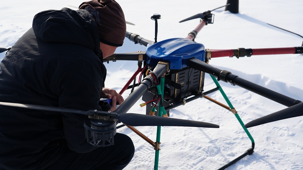 实用无人机技术培训在新疆，保华润天，手把手教你飞